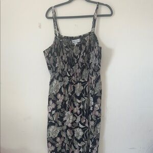 Old Navy Black and Cream Floral Midi Dress
